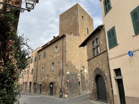 tuscania property